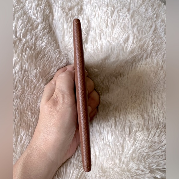 LOUIS VUITTON Never Used Unisex Taiga ID/Card Case Wallet - Picture 7 of 11